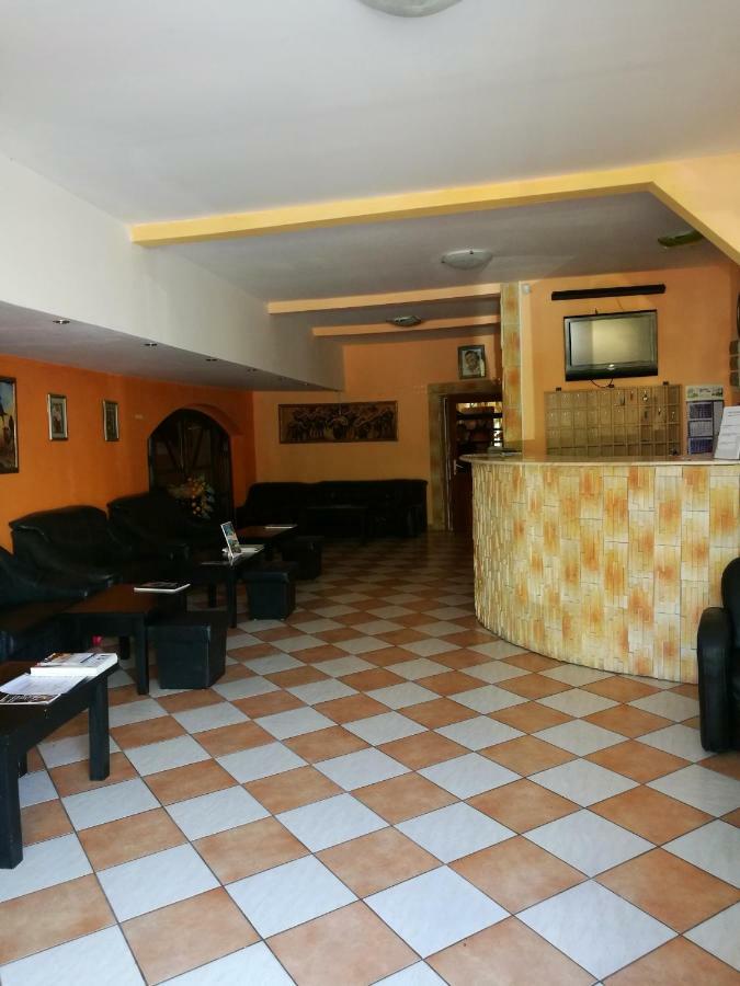Hotel Dona Mamaia Εξωτερικό φωτογραφία